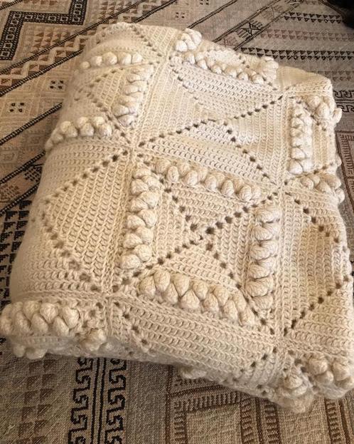 Handgemaakt heel groot deken wol, Huis en Inrichting, Woonaccessoires | Plaids en Woondekens, Ophalen