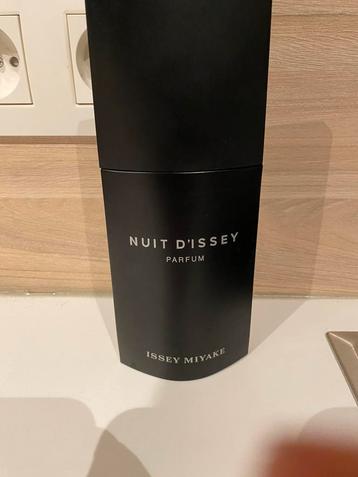 Issey miyake nuit d’issey parfum 125ml beschikbaar voor biedingen