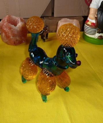 Caniche Royal en verre de Murano, Enlèvement
