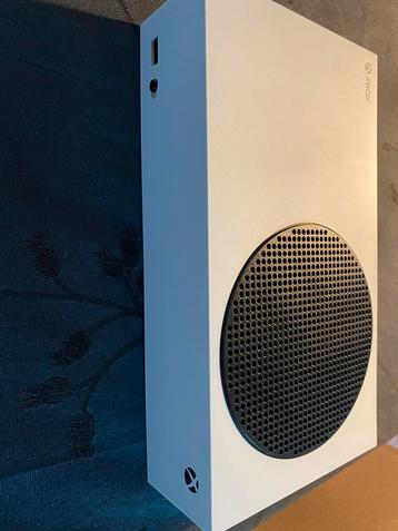 Xbox Series S Met 2 Controllers Snel weg !!! beschikbaar voor biedingen