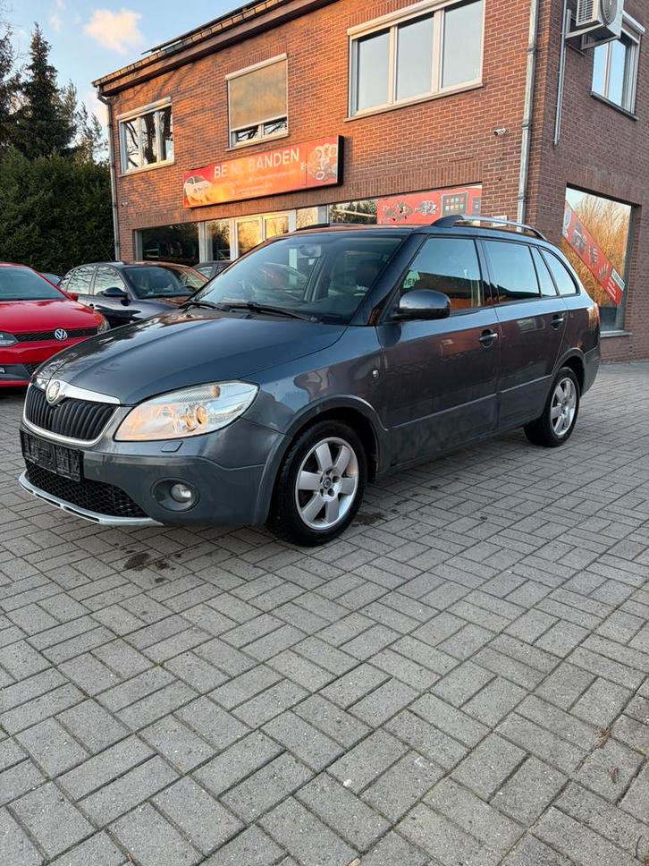 Skoda Fabia 1.2 benzine automaat euro 5, Auto's, Skoda, Bedrijf, Fabia, Open dak, Benzine, Euro 5, Automaat, Ophalen