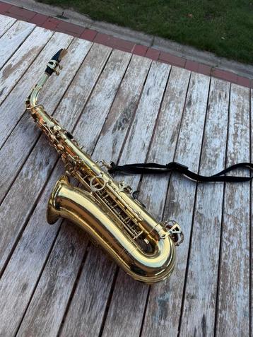 Stagg 77-SA saxofoon beschikbaar voor biedingen