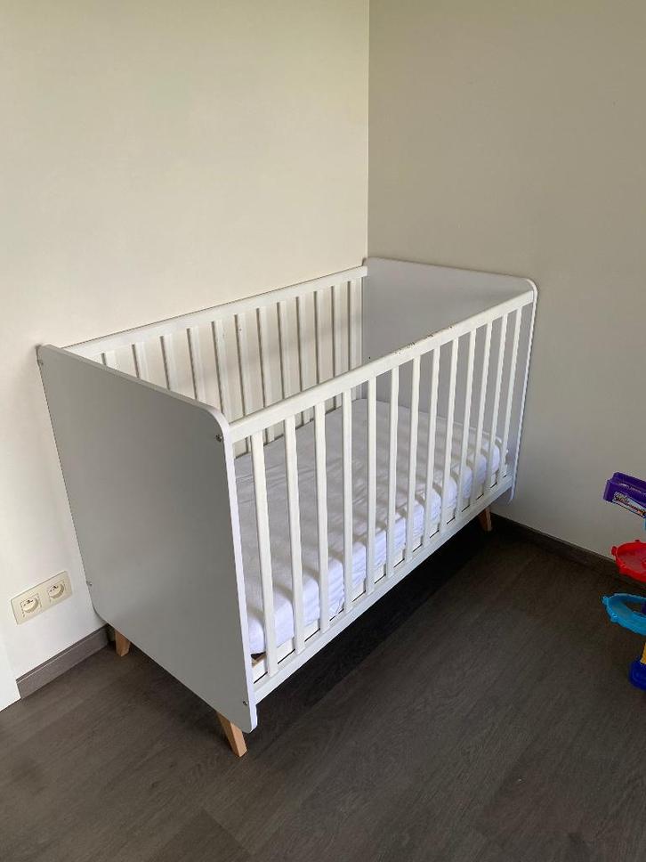 Babybed Quax Loft 120x60, Kinderen en Baby's, Babywiegjes en Ledikanten, Gebruikt, Ledikant, Ophalen