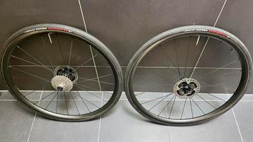 Top klim carbon wielen te koop beschikbaar voor biedingen