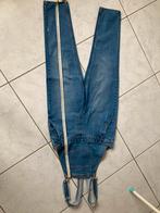 Jeans salopette, W28 - W29 (confection 36), Enlèvement ou Envoi, Porté, Bleu