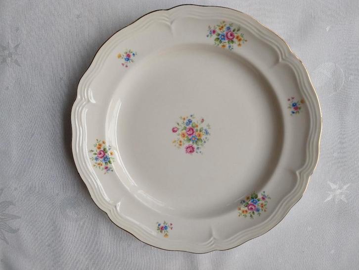 Brokant eetservies - Mitterteich Bavaria - Vintage - 12p, Antiek en Kunst, Antiek | Servies compleet, Ophalen