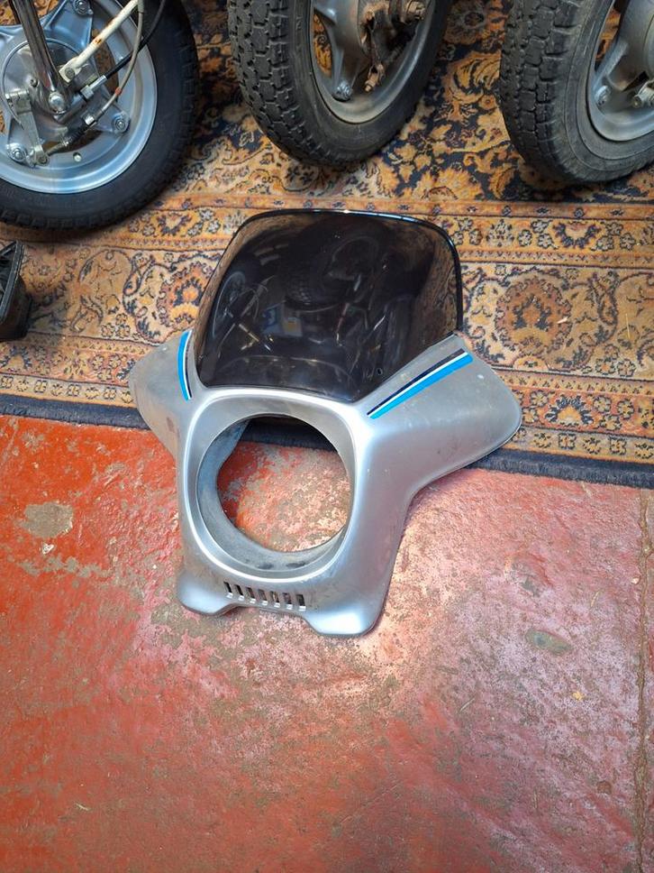 Honda moto parts, Motos, Tuning & Styling, Enlèvement