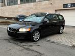 VOLVO V50 1.6 Diesel Euro 5 tremble à froid à chaud Ok, Auto's, Volvo, Euro 5, Zwart, 4 cilinders, Zwart