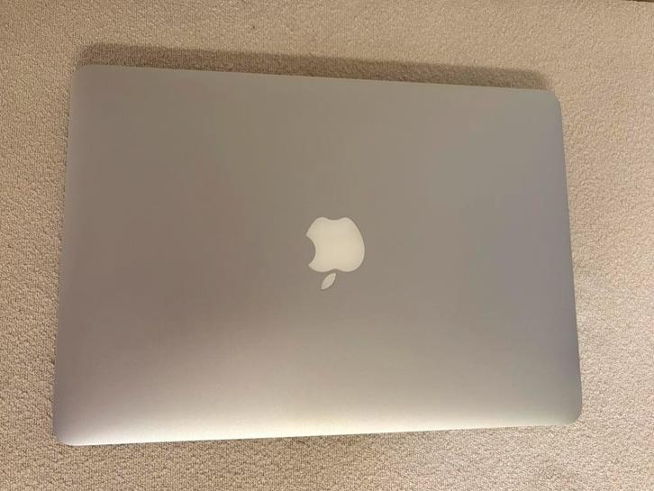 MacBook Air 13 inch early 2015, Computers en Software, Apple Macbooks, Zo goed als nieuw, MacBook, 13 inch, 128 GB of minder, Azerty