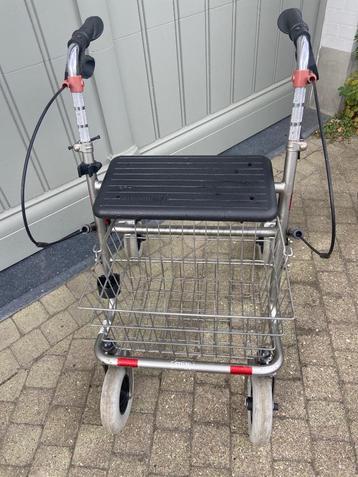 rolator beschikbaar voor biedingen