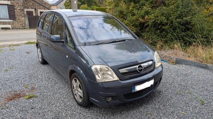 Opel Meriva 1400 essence 2009 prêt à être immatriculé, Auto's, Opel, Particulier, Meriva, Airbags, Isofix, Benzine, Automaat, Overige bekleding