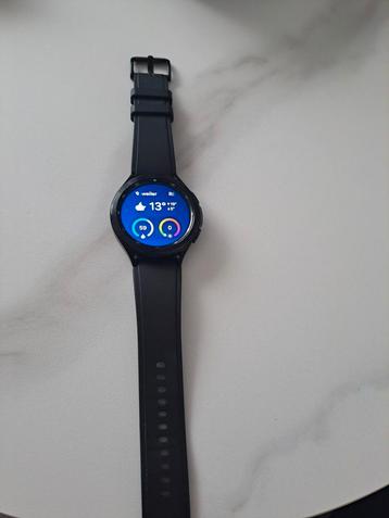 Samsung Galaxy Smartwatch S4 beschikbaar voor biedingen