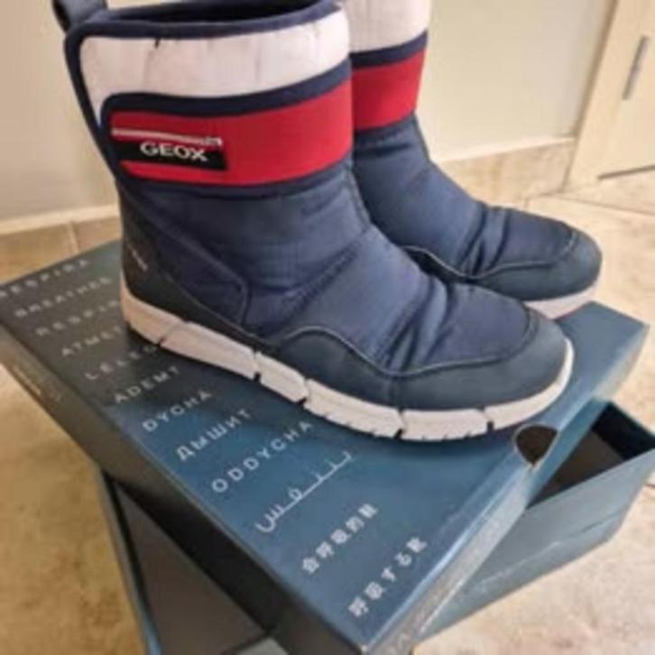 Snowbones de la marque Geox Amphibiox taille 39, Enfants & Bébés, Vêtements enfant | Chaussures & Chaussettes, Comme neuf, Bottes