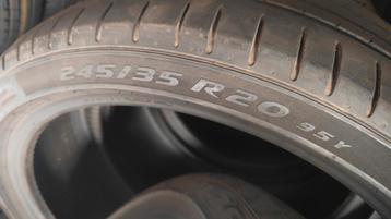 235/35 r20 Pirelli 60€ per stuk met montage 24535r20 beschikbaar voor biedingen