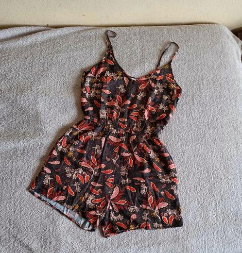 Jumpsuit - Playsuit - Oranje/bruin - Motief/print - 34 - €10, Kleding | Dames, Jumpsuits, Zo goed als nieuw, Maat 34 (XS) of kleiner