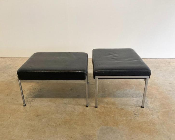 2x Rob Parry Lotus hocker voetenbank voor Gelderland, Huis en Inrichting, Zetels | Voetbanken en poefs, Gebruikt, 50 tot 75 cm