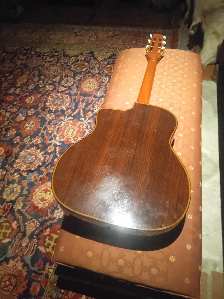 Manouche gitaar, Musique & Instruments, Instruments à corde | Guitares | Acoustiques, Utilisé, Enlèvement