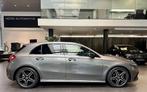 Mercedes-Benz A-Klasse 180 Hatchback AMG Line | Nightpack |, Auto's, Stof, Gebruikt, 4 cilinders, 136 pk