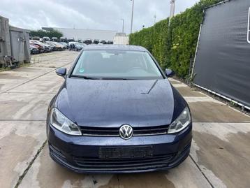 BUMPER VOOR Volkswagen Golf VII (AUA) (01-2012/03-2021) beschikbaar voor biedingen