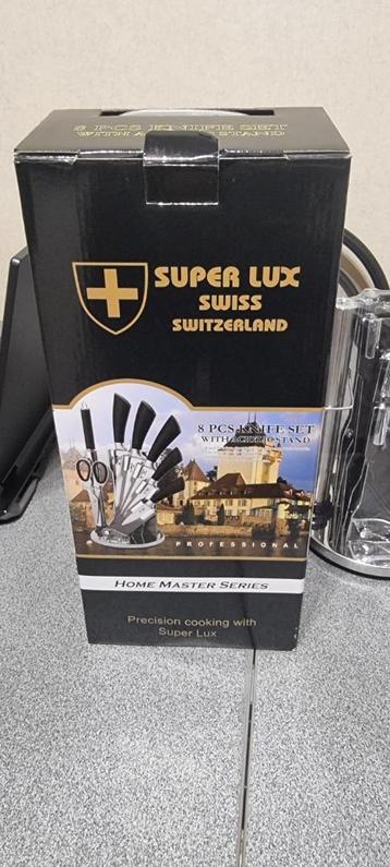 Messen set Super Lux beschikbaar voor biedingen