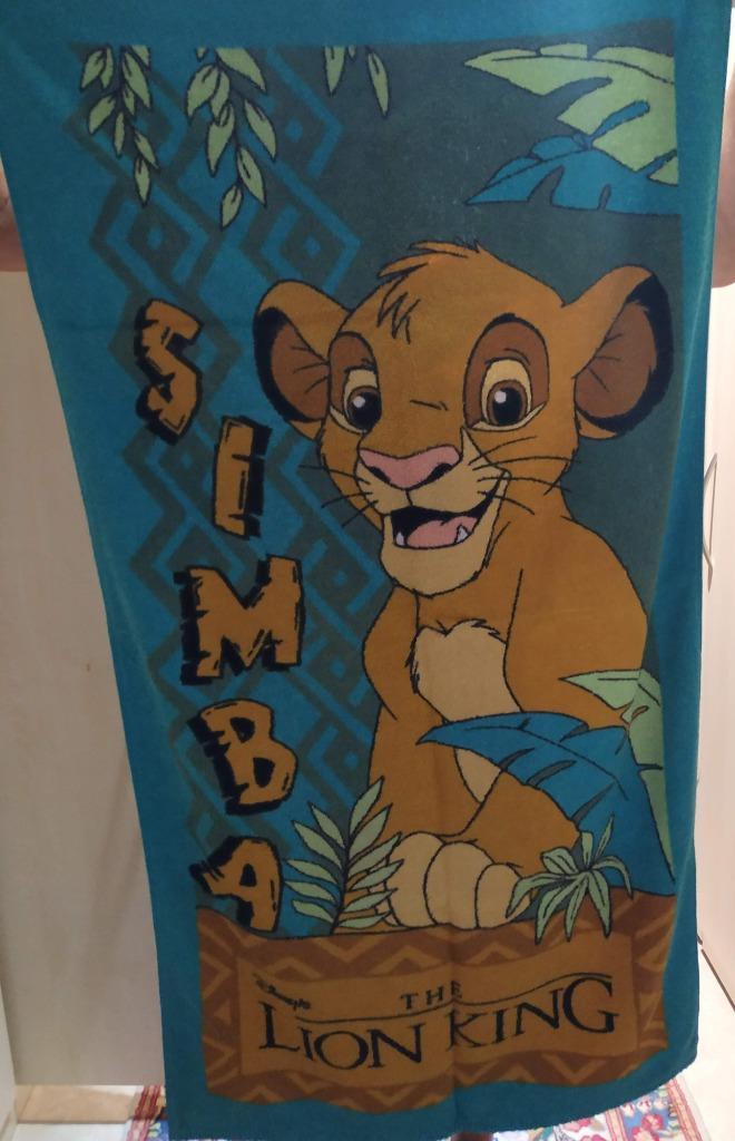 Nieuwe badhanddoek disney The Lion King, Huis en Inrichting, Badkamer | Badtextiel en Accessoires, Nieuw, Ophalen of Verzenden