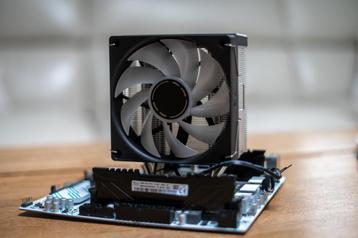 Carte Mère Soyo X99 + E5 2680 V4 + 32 Go DDR4 Ecc + Ventirad beschikbaar voor biedingen