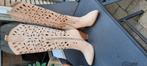 Mooie dames laars heel apart, Kleding | Dames, Schoenen, Ophalen, Zo goed als nieuw, Beige