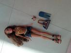 Poupée Barbie avec pyppy et sac à main, Collections, Poupées, Comme neuf, Enlèvement