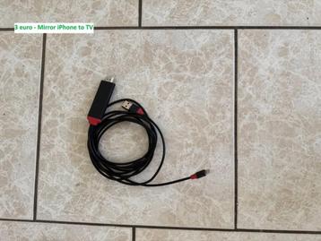 Câble iPhone pour connexion TV Mirror et USB      beschikbaar voor biedingen