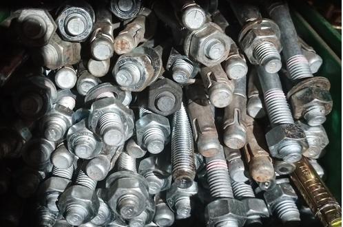 Keilbouten M12 M10 Spreidanker Keilnagels, Doe-het-zelf en Bouw, IJzerwaren en Bevestigingsmiddelen, Nieuw, Bouten of Moeren, 100 tot 250 mm