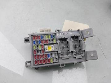 ZEKERINGKAST Hyundai i20 (GBB) (|91950C8540|), Auto-onderdelen, Gebruikt, Hyundai