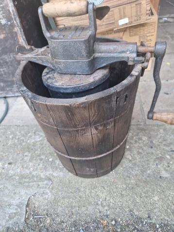 ancienne machine à glace en bois + 60€, Enlèvement