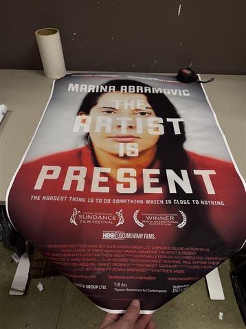 Marina Abromovic - The artist is present poster 36x24 inch, Enlèvement ou Envoi, Comme neuf