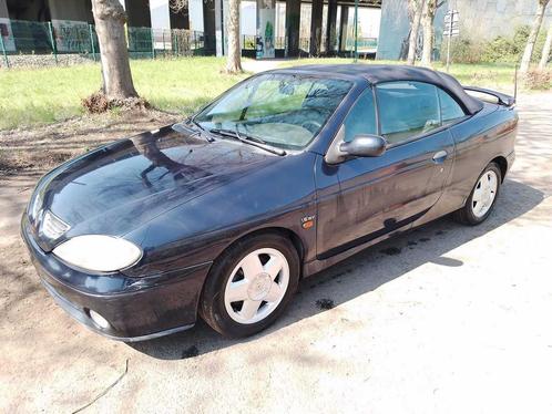 Renault Megane Cabrio - 2000, Auto's, Oldtimers, Bedrijf, Renault, Benzine, Overige carrosserie, Handgeschakeld
