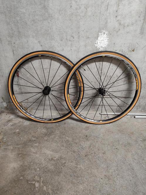 Mavic Aksium Race velgenset rimbrake + Schwalbe Lugano 2, Fietsen en Brommers, Fietsonderdelen, Gebruikt, Racefiets, Wiel, Ophalen