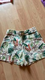 Fleurig plantenshortje van Zara maat 140, Broek, Meisje, Ophalen of Verzenden, Zo goed als nieuw