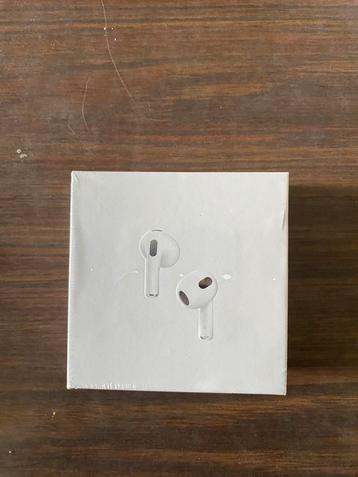 Apple airpods 3 (4th generation) beschikbaar voor biedingen