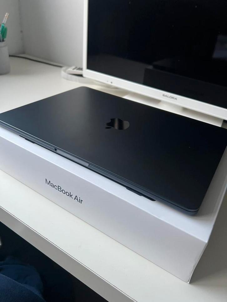 Apple MacBook Air (M2, 2023), Informatique & Logiciels, Ordinateurs portables Windows, 13 pouces, SSD, 8 GB, Enlèvement