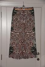 Prachtige damesbroek GUESS, wijd model, maat 40. NIEUW !!, Maat 38/40 (M), Guess, Nieuw, Ophalen of Verzenden