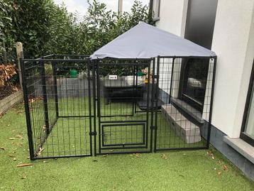 Honden kennel / hok / bench voor binnen + buiten beschikbaar voor biedingen