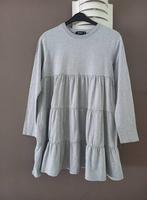 Robe gris clair de marque Missguided taille M, Ophalen of Verzenden, Zo goed als nieuw, Maat 38/40 (M), Grijs