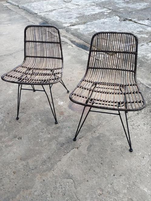 2 vintage rotan stoelen.... perfecte staat....0478028005, Huis en Inrichting, Stoelen, Zo goed als nieuw, Ophalen of Verzenden