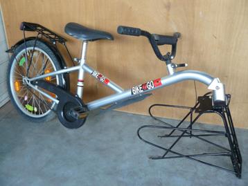 Aanhangfiets kind BIKE2GO beschikbaar voor biedingen