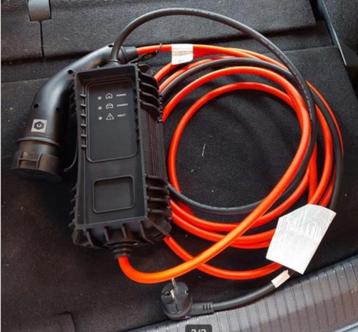 Cable de recharge / chargeur voiture electrique beschikbaar voor biedingen