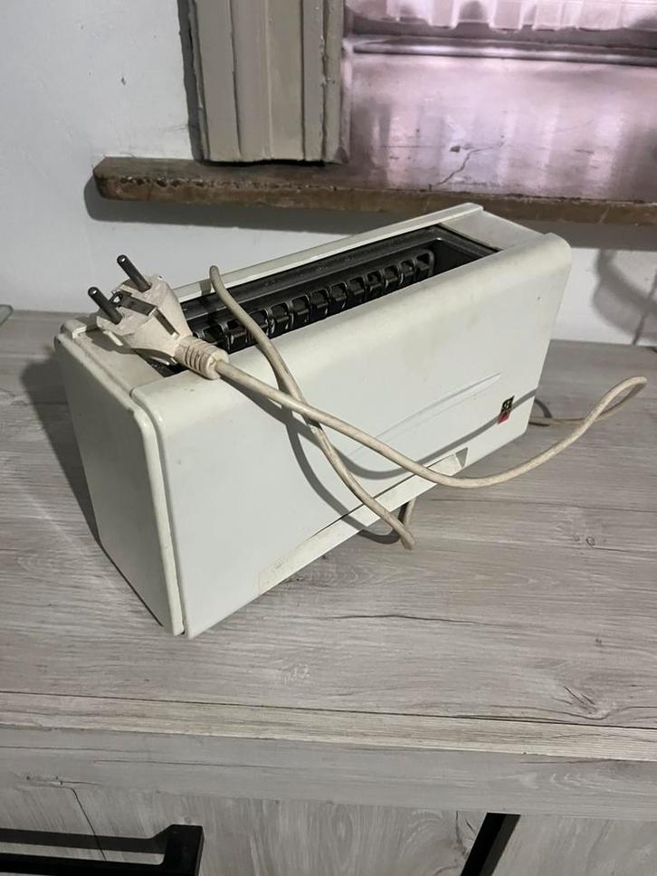 Grille-pain SEB vintage – modèle ancien fonctionnel, Elektronische apparatuur, Broodroosters, Zo goed als nieuw, Ophalen of Verzenden
