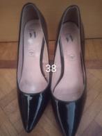 Chaussures femme escarpin noir à talons  Vanessa wu 38, Kleding | Dames, Vanessa wu, Ophalen of Verzenden, Zwart, Pumps