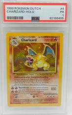 Pokemon charizard, Ophalen of Verzenden, Gebruikt, Losse kaart, Foil