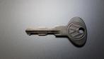 Oude vw autosleutel (huf), Particulier, Te koop