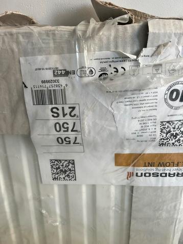2 Radson Radiatoren verwarming beschikbaar voor biedingen
