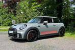 MINI One Essential Trim (bj 2022), Auto's, Te koop, Zilver of Grijs, Stadsauto, Benzine